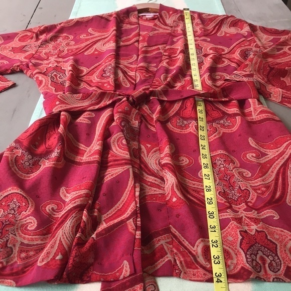 Victoria’s Secret Floral Paisley Print Long Sleeve Semi Sheer Belted‎ Rope - Picture 12 of 12